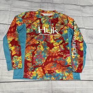 Huk Performance Fishing Shirt Mens Medium Spellout Sleeve Kryptek Obskura Camo